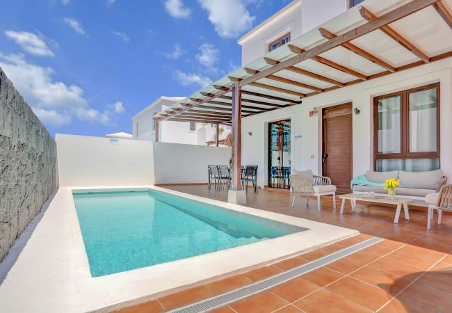 Villa in Playa Blanca - Ref. 377621