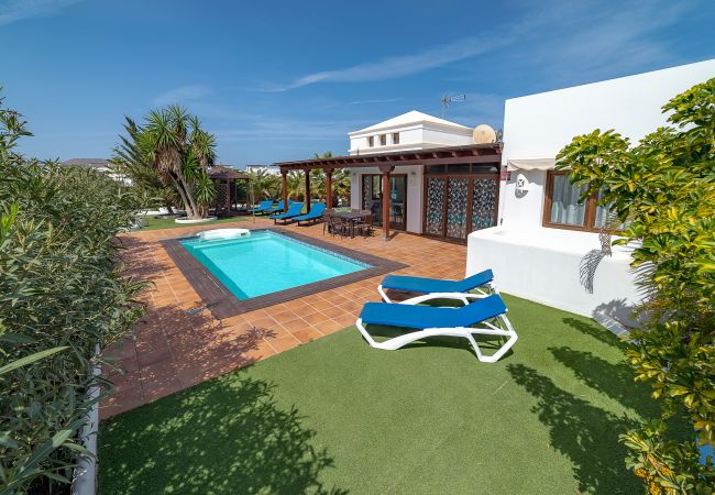 Villa en Playa Blanca - Ref. 182727