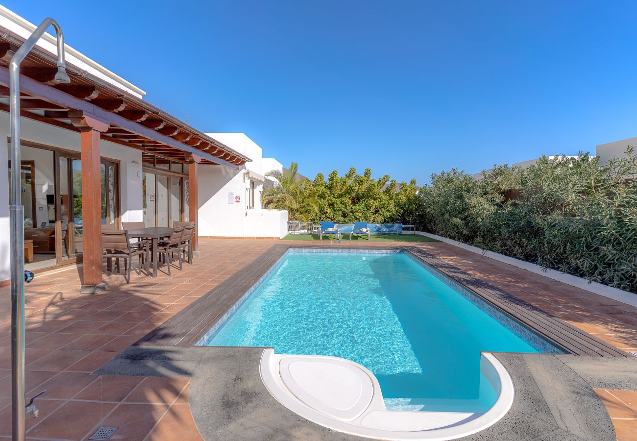 Villa en Playa Blanca - VILLA ALEGRIA