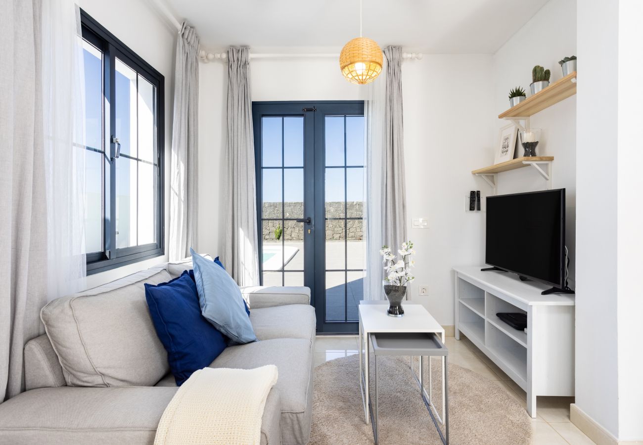 Villa en Playa Blanca - TEBAR BEACH