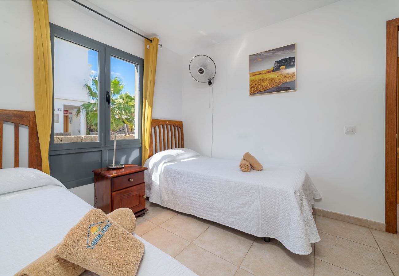 Villa en Playa Blanca - CASA LAGO, private villa in Playa Blanca