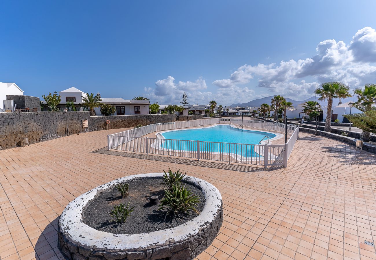 Villa en Playa Blanca - Casa OASIS DEL SOL, prívate villa in Playa Blanca