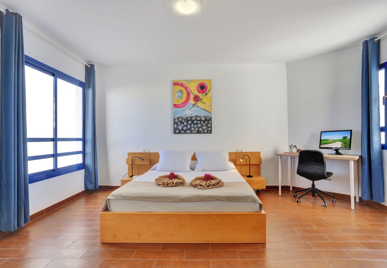 Villa en Playa Blanca - Casa Felicidad, villa in Playa Blanca