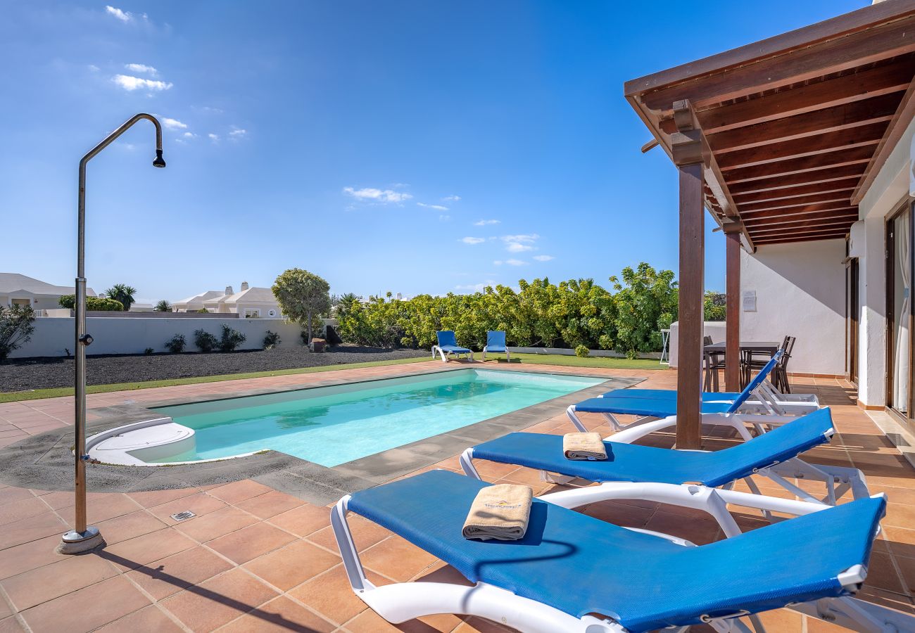 Villa a Playa Blanca - VILLA ALBA