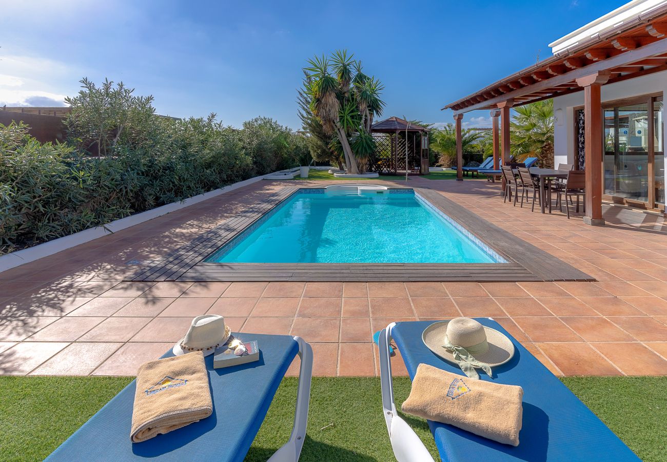Villa a Playa Blanca - VILLA ALEGRIA