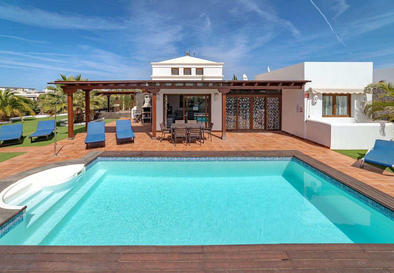 Villa a Playa Blanca - VILLA ALEGRIA