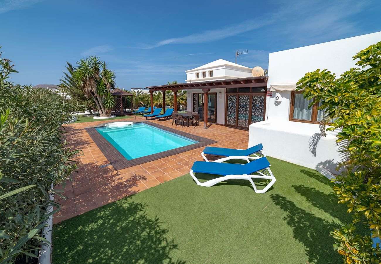 Villa a Playa Blanca - VILLA ALEGRIA