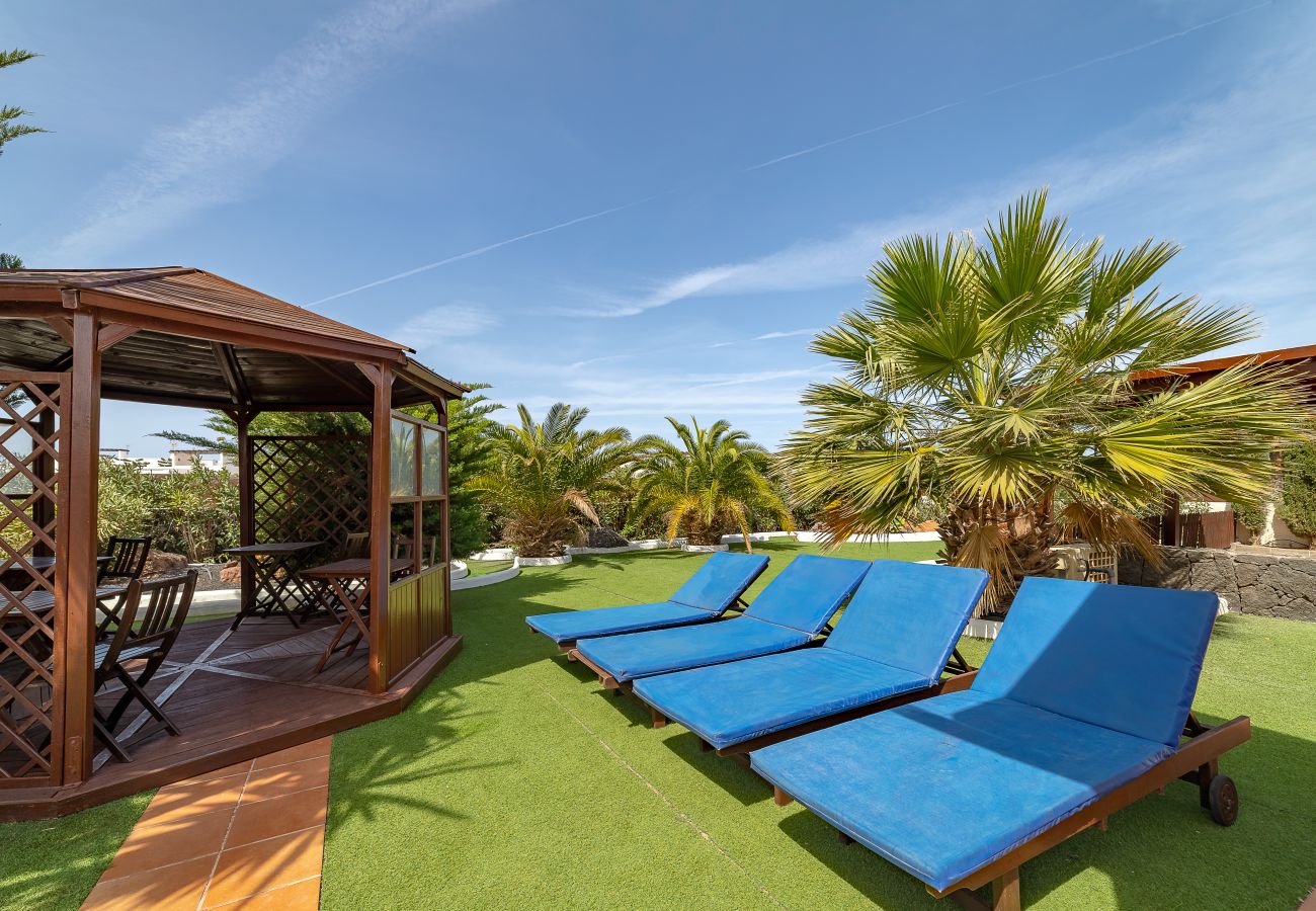 Villa a Playa Blanca - VILLA ALEGRIA