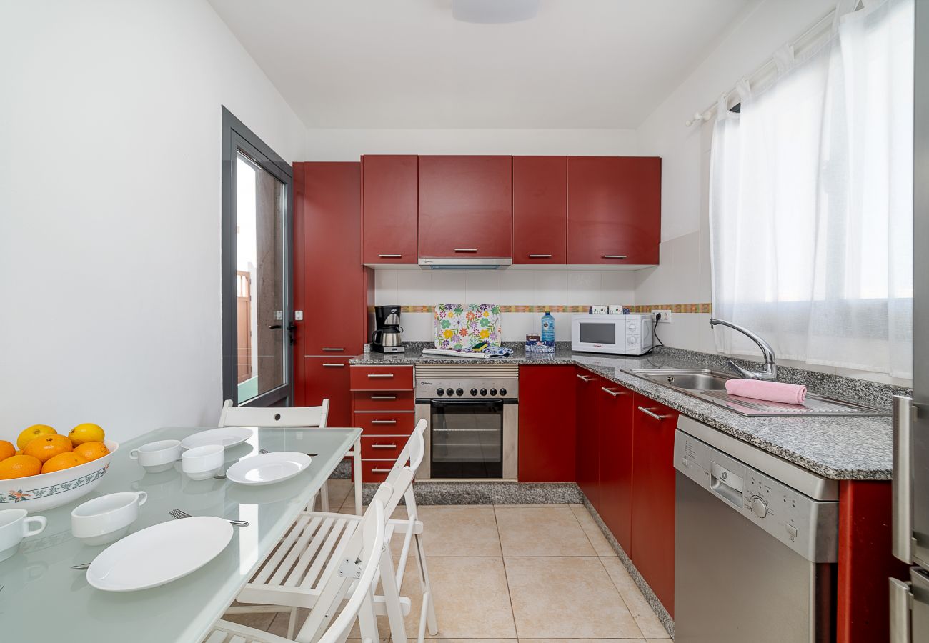 Villa a Playa Blanca - CASA LAGO, private villa in Playa Blanca