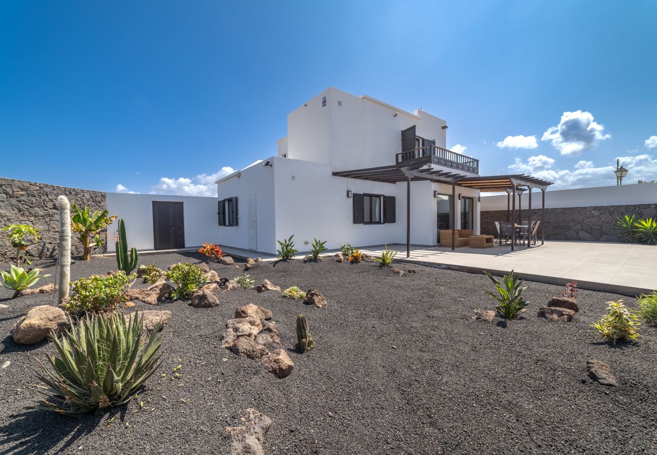 Villa a Playa Blanca - Casa OASIS DEL SOL, prívate villa in Playa Blanca