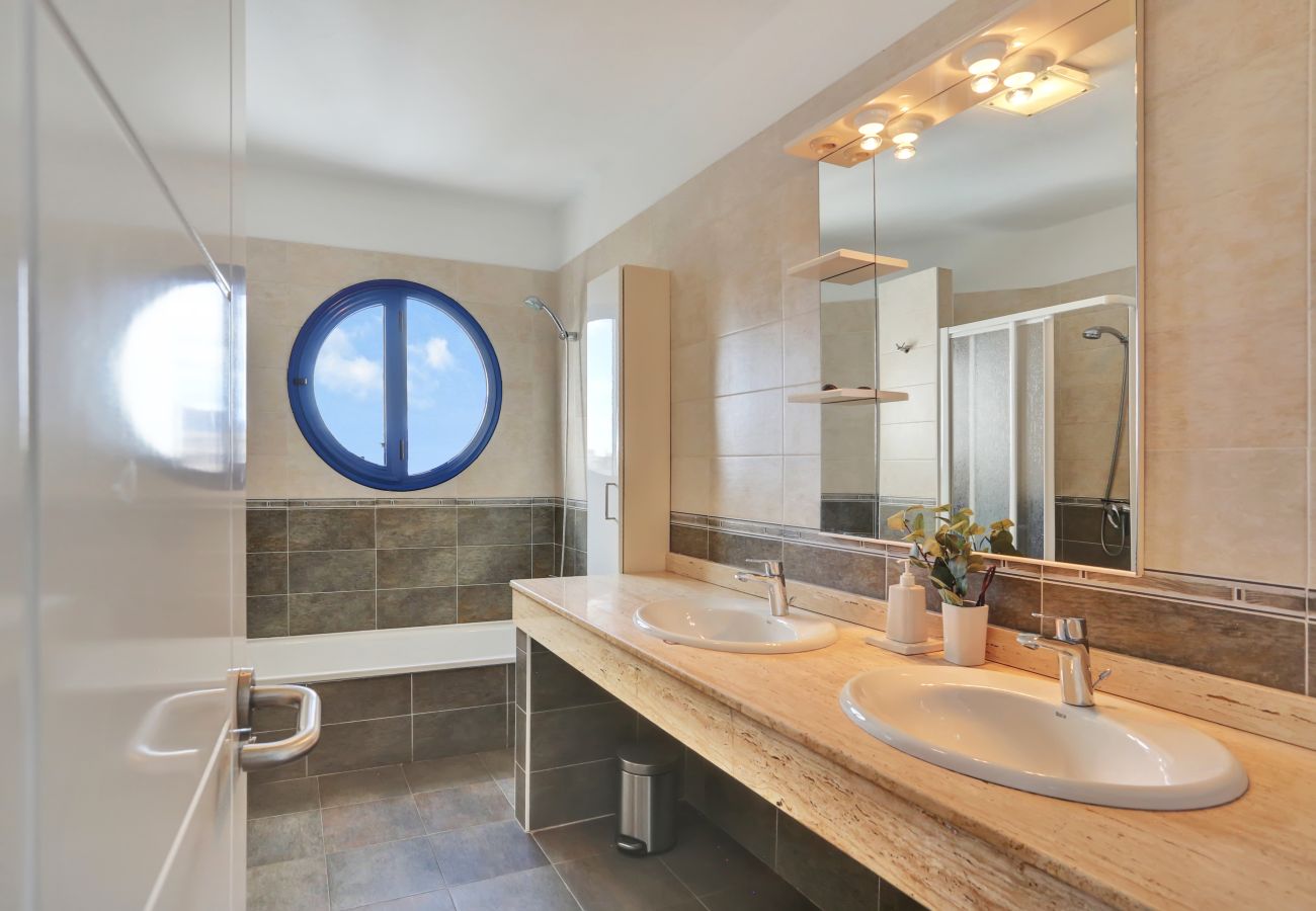 Villa a Playa Blanca - Casa Felicidad, villa in Playa Blanca