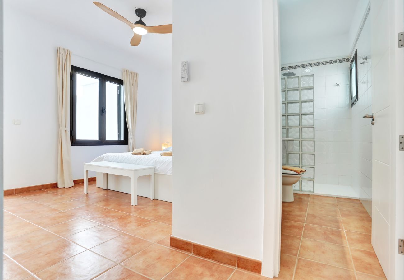 Villa a Playa Blanca - Villa OLIVA private villa in Playa Blanca