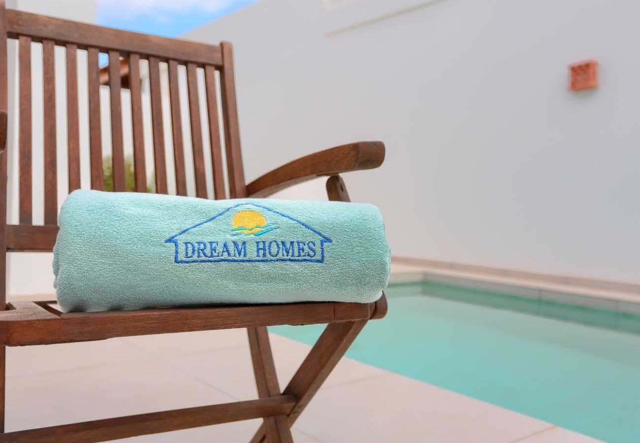 Villa a Playa Blanca - Villa OLIVA private villa in Playa Blanca