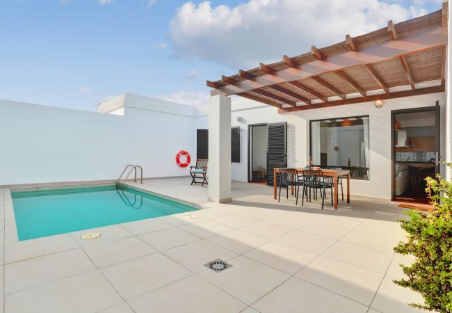 Villa in Playa Blanca - Ref. 673978