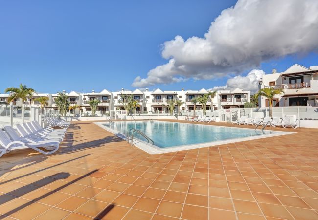 Кондоминиум на Playa Blanca - Артикул. 399554